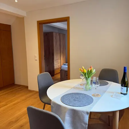 Ferienweingut Gunter Stuebinger Apartment Leinsweiler